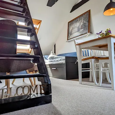 Apartment Cozy Haven - Bright Small Rooms, Easy Public Transport Copenhagen