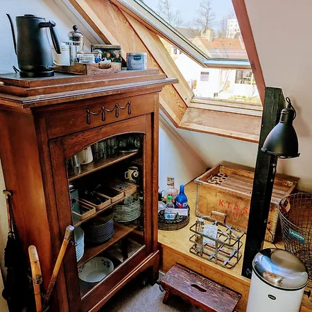 Appartement Cozy Haven - Bright Small Rooms, Easy Public Transport *